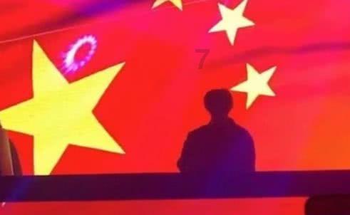 逃出诡异的塔楼